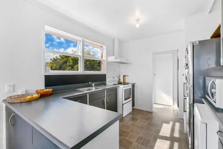 Photo of property in 5 Wanaka Place, Glenview, Hamilton, 3206