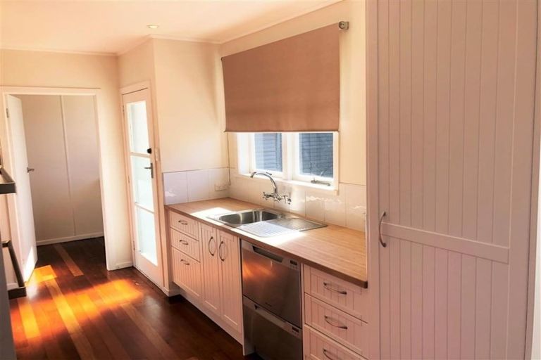 Photo of property in 29 Kayes Road, Pukekohe, 2120