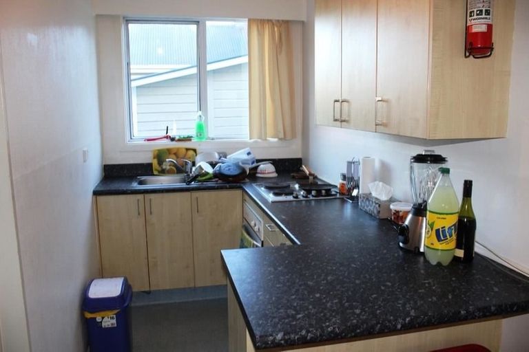 Photo of property in 212 Kaikorai Valley Road, Bradford, Dunedin, 9011