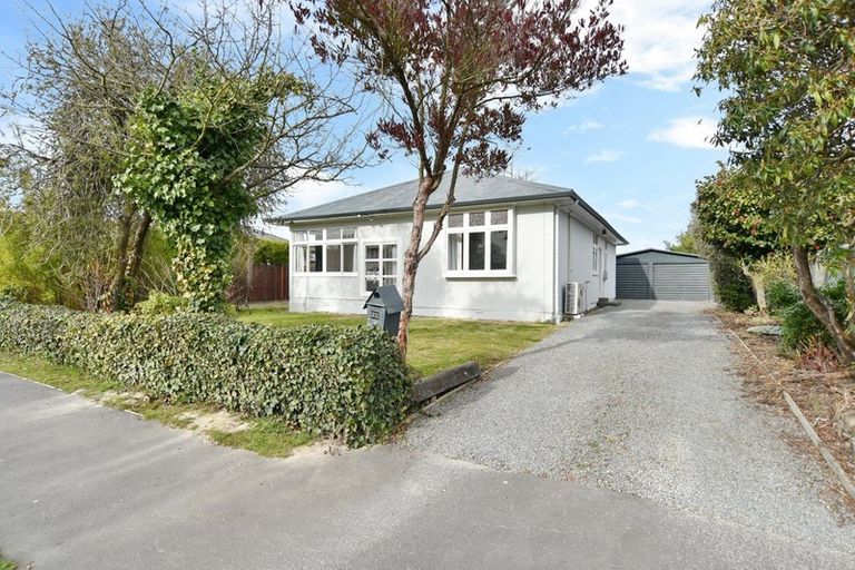 Photo of property in 32 Medway Street, Richmond, Christchurch, 8013