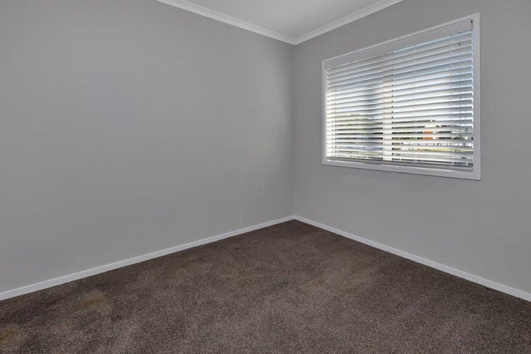 Photo of property in 80 One Tree Point Road, One Tree Point, 0118
