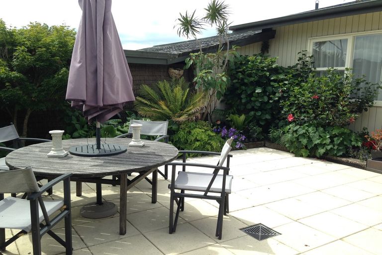 Photo of property in 3/2 Chilton Place, Howick, Auckland, 2014