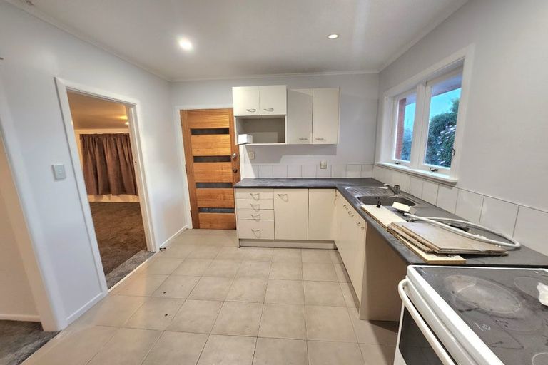 Photo of property in 154 Russell Road, Manurewa, Auckland, 2102