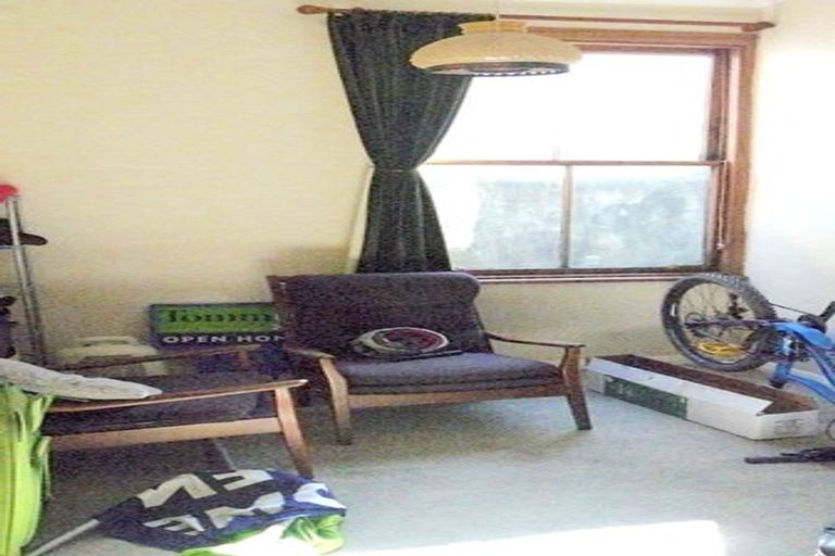 Photo of property in 44 Rolleston Street, Mount Cook, Wellington, 6021