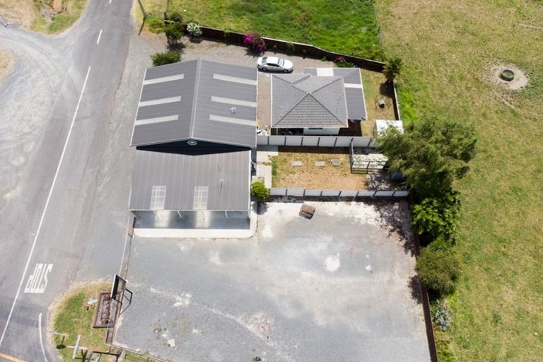 Photo of property in 2 Back Miranda Road, Waitakaruru, Thames, 3576