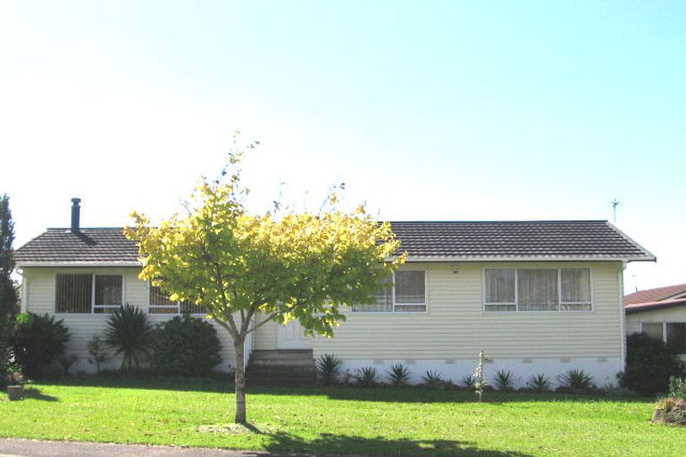 Photo of property in 4 Parma Place, Henderson, Auckland, 0612
