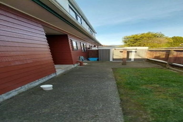 Photo of property in 64 Wakefield Street, Alicetown, Lower Hutt, 5010
