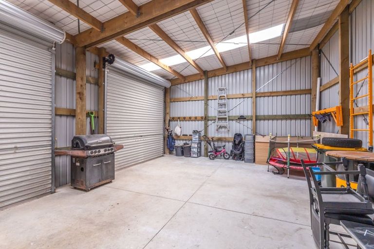 Photo of property in 122 Cordelia Street, Stratford, 4332