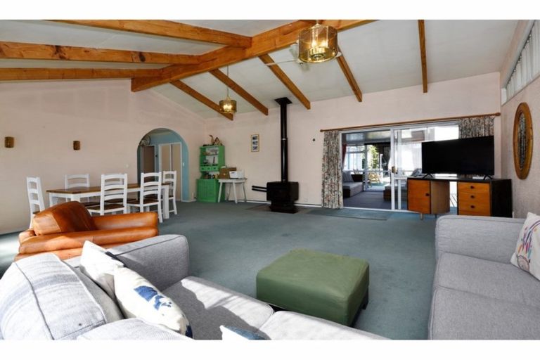 Photo of property in 10 Giblin Street, Richmond, 7020