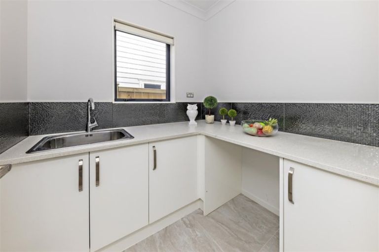 Photo of property in 243 Murphys Road, Flat Bush, Auckland, 2019