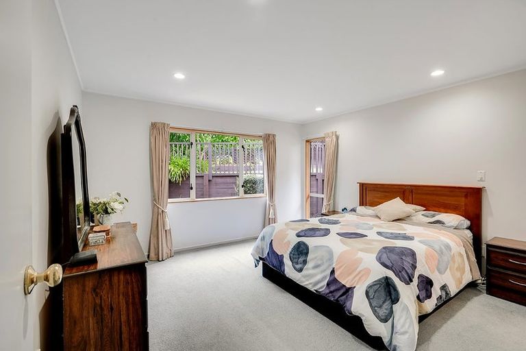 Photo of property in 37 Greenfield Drive, Western Heights, Hamilton, 3200