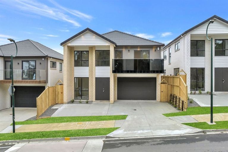 Photo of property in 16 Koromeke Street, Flat Bush, Auckland, 2019