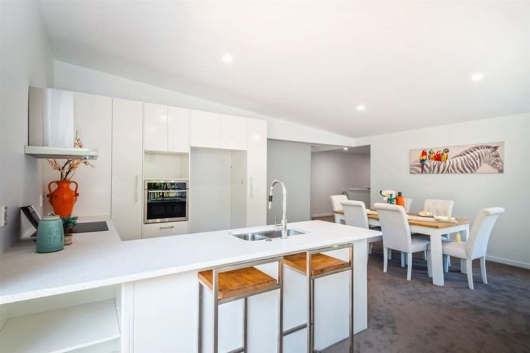 Photo of property in 173 Manuka Road, Bayview, Auckland, 0629