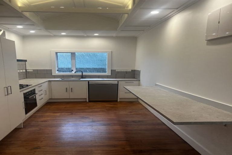 Photo of property in 3 Hadfield Street, Otaki, 5512