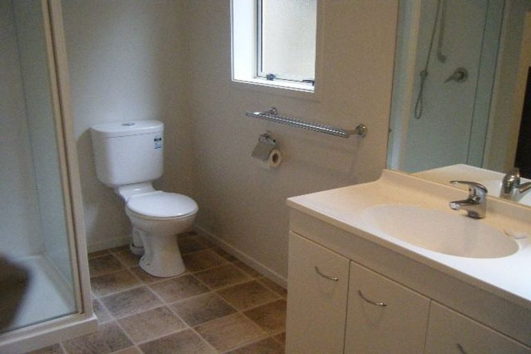 Photo of property in 12/19 Glencarron Place, Bethlehem, Tauranga, 3110