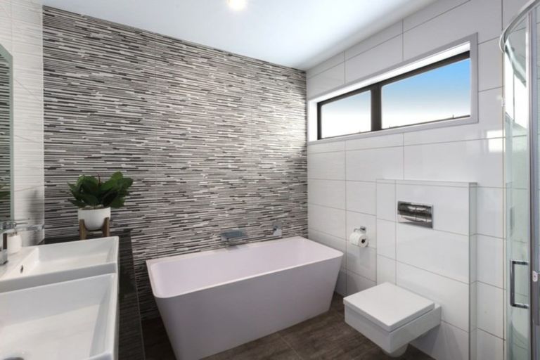 Photo of property in 131 Endeavour Drive, Whitby, Porirua, 5024