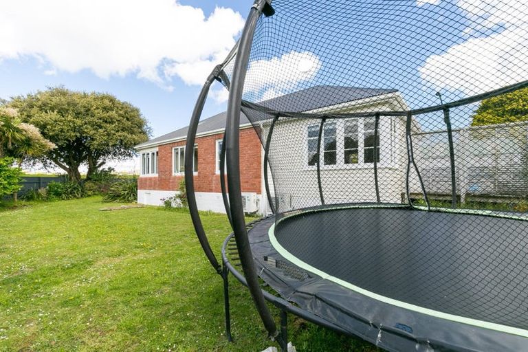 Photo of property in 12 Bannister Avenue, Johnsonville, Wellington, 6037