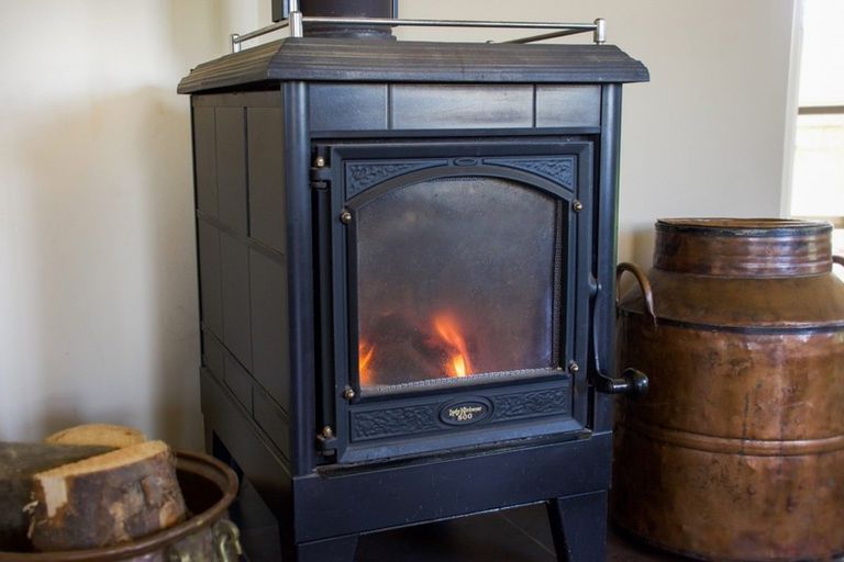 Photo of property in 20 Frye Crescent, Albert Town, Wanaka, 9305