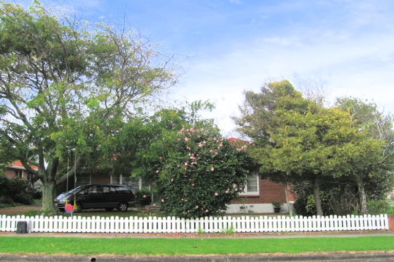 Photo of property in 12a Watson Place, Papatoetoe, Auckland, 2025