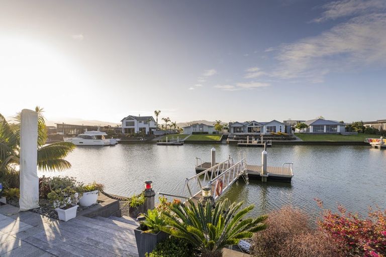 Photo of property in 43 Aquila Drive, Whitianga, 3510