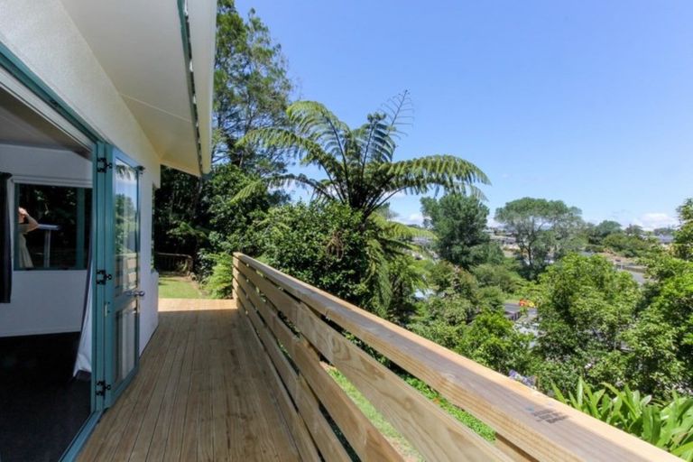 Photo of property in 89b Poplar Grove, Whalers Gate, New Plymouth, 4310