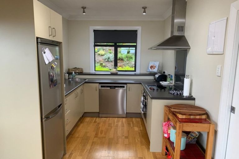 Photo of property in 94 Moana Crescent, Musselburgh, Dunedin, 9013