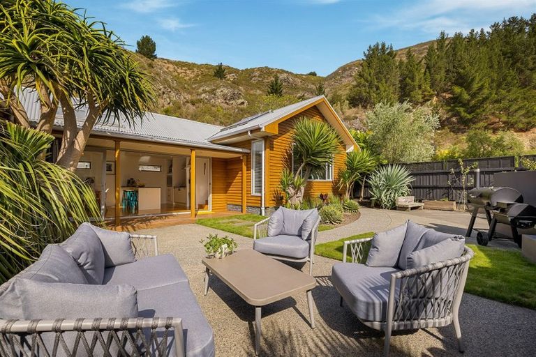 Photo of property in 52 Heberden Avenue, Sumner, Christchurch, 8081