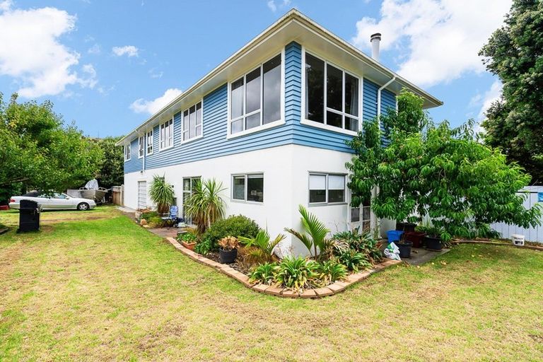 Photo of property in 12 Ringer Avenue, Matapouri, Whangarei, 0173