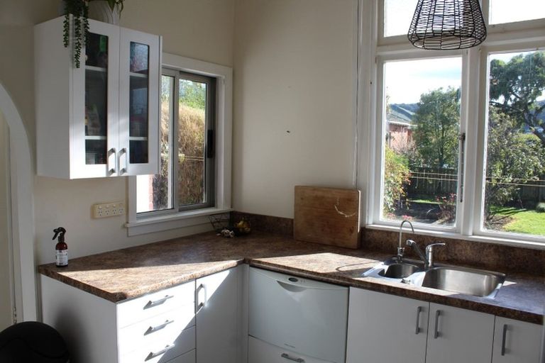 Photo of property in 268 Macandrew Road, Forbury, Dunedin, 9012