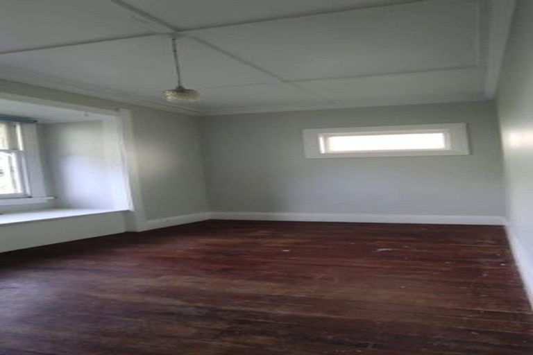 Photo of property in 15 Peverill Crescent, Papatoetoe, Auckland, 2025