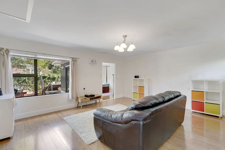 Photo of property in 84 Rawhiti Road, Pukerua Bay, 5026