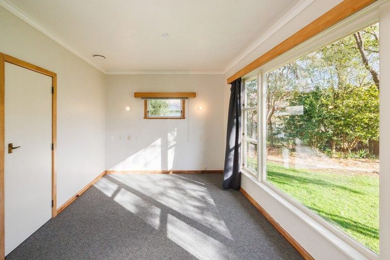 Photo of property in 36 Ongo Road, Hunterville, 4730