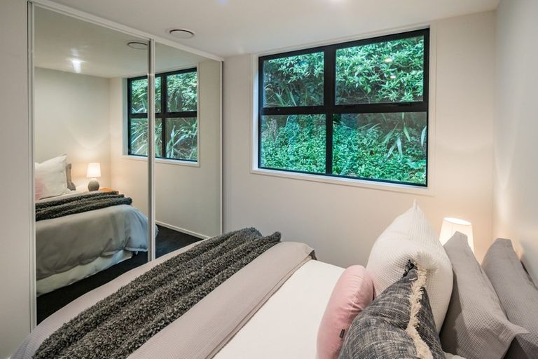 Photo of property in 14 Appleton Place, Karori, Wellington, 6012