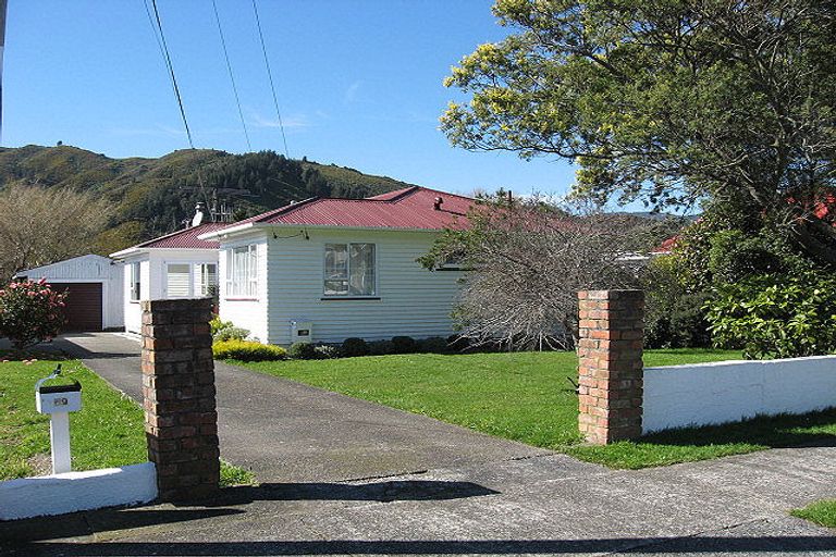 Photo of property in 59 Dover Road, Wainuiomata, Lower Hutt, 5014