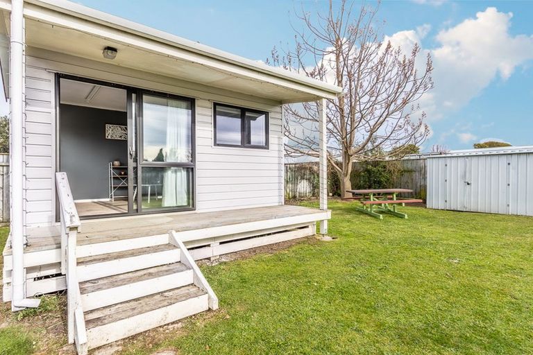 Photo of property in 4 Belle Maison Court, Levin, 5510