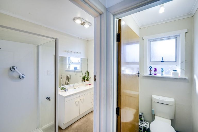 Photo of property in 35 Clarence Cox Crescent, Pirimai, Napier, 4112