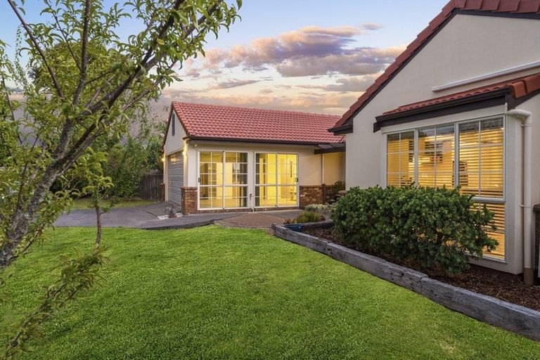 Photo of property in 42 Harvest Drive, Henderson, Auckland, 0612