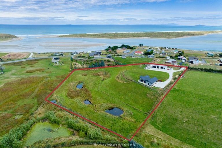 Photo of property in 27 Helena Street, Fortrose, Invercargill, 9875