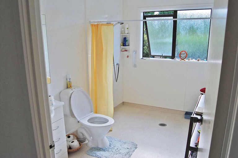 Photo of property in 461 Pahi Road, Pahi, Paparoa, 0571