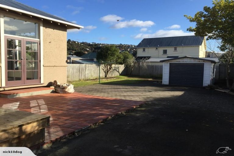 Photo of property in 174 Victoria Road, Saint Clair, Dunedin, 9012