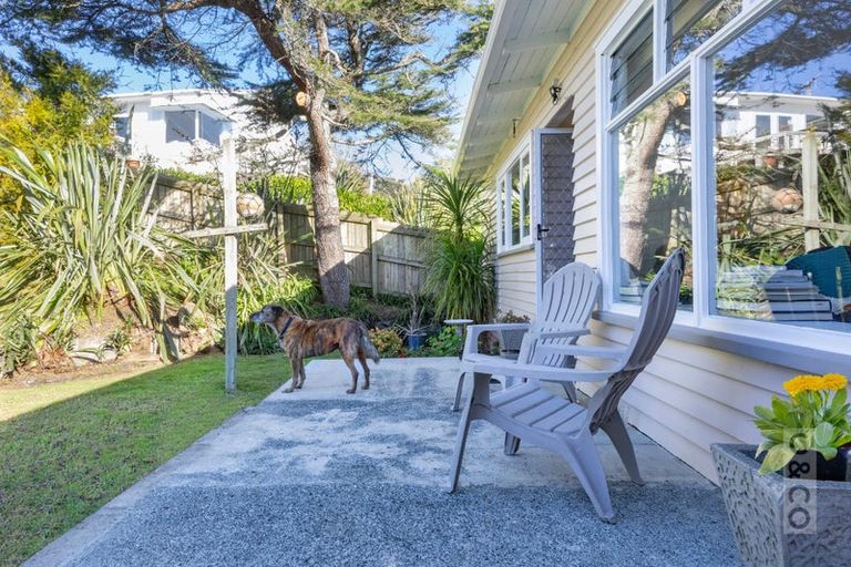 Photo of property in 67 Garfield Road, Helensville, 0800