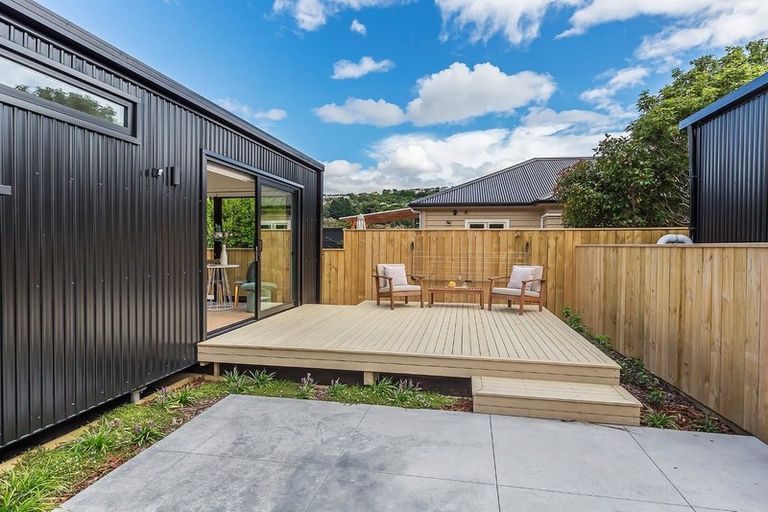 Photo of property in 46b Camperdown Road, Miramar, Wellington, 6022