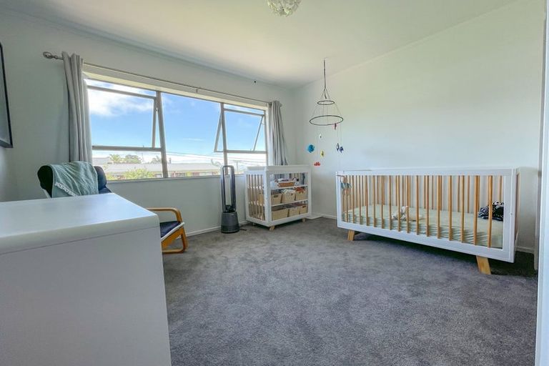 Photo of property in 1/49 Killarney Avenue, Torbay, Auckland, 0630