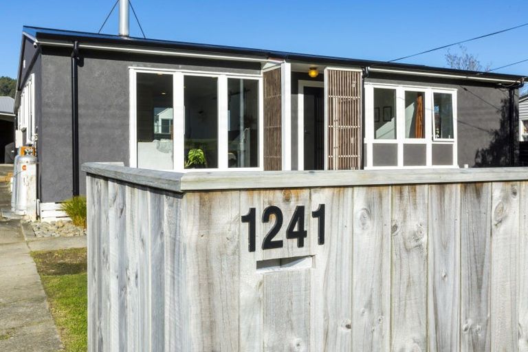 Photo of property in 1241 Taita Drive, Taita, Lower Hutt, 5011