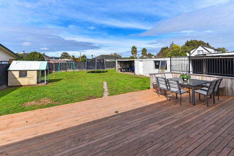Photo of property in 131 Clevedon Road, Papakura, 2110