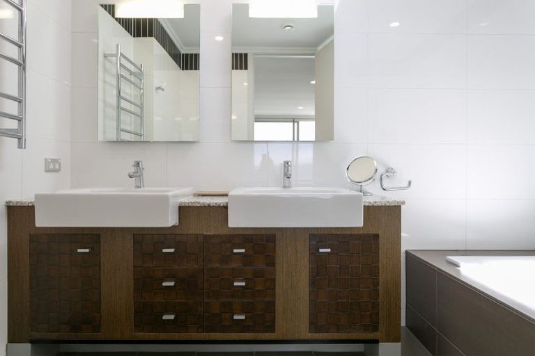 Photo of property in 20/225 Lake Terrace, Waipahihi, Taupo, 3330