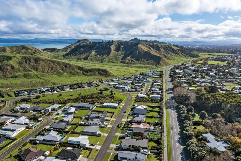 Photo of property in 19 Hamilton Drive, Wainui, Gisborne, 4010
