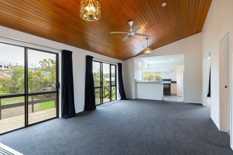 Photo of property in 12 Rimu Terrace, Waikawa, Picton, 7220