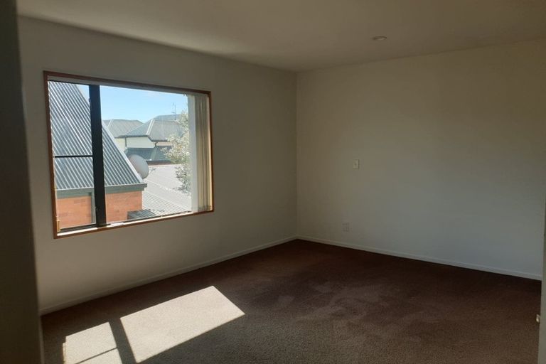 Photo of property in 5/21 Darvel Street, Riccarton, Christchurch, 8011