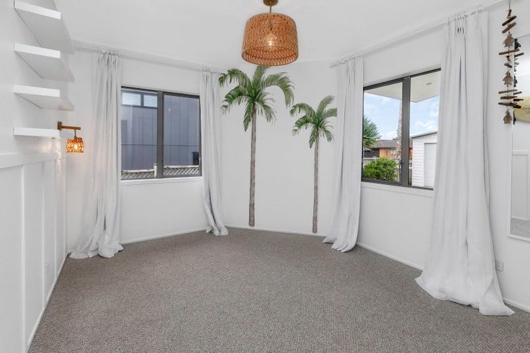 Photo of property in 237 One Tree Point Road, One Tree Point, 0118